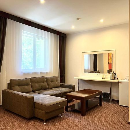 Jeppesen Residence อัลมาตี ภายนอก รูปภาพ